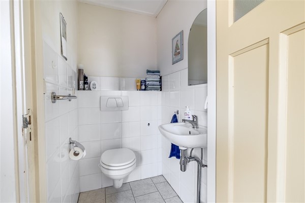 Medium property photo - Burgemeester van Roijenstraat Oost 97, 9602 CB Hoogezand